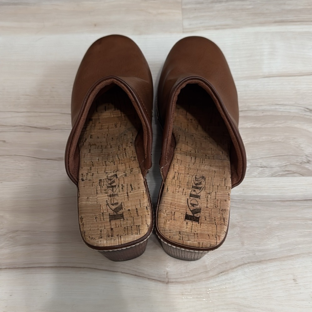 KORKS LORI BLOCK HEELED CLOGS - image 7